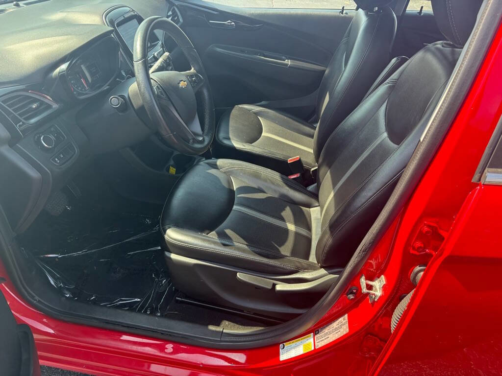 Used 2020 Chevrolet Spark LT w/ Driver Confidence Package FWD image 9