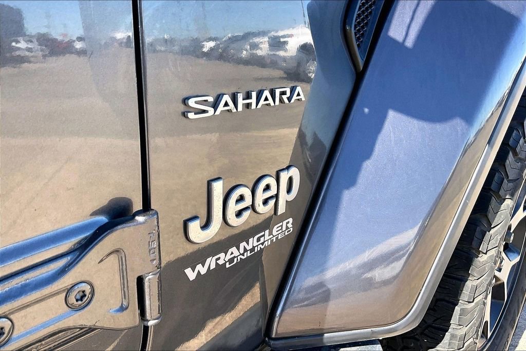 Used 2019 Jeep Wrangler Unlimited Sahara image 26