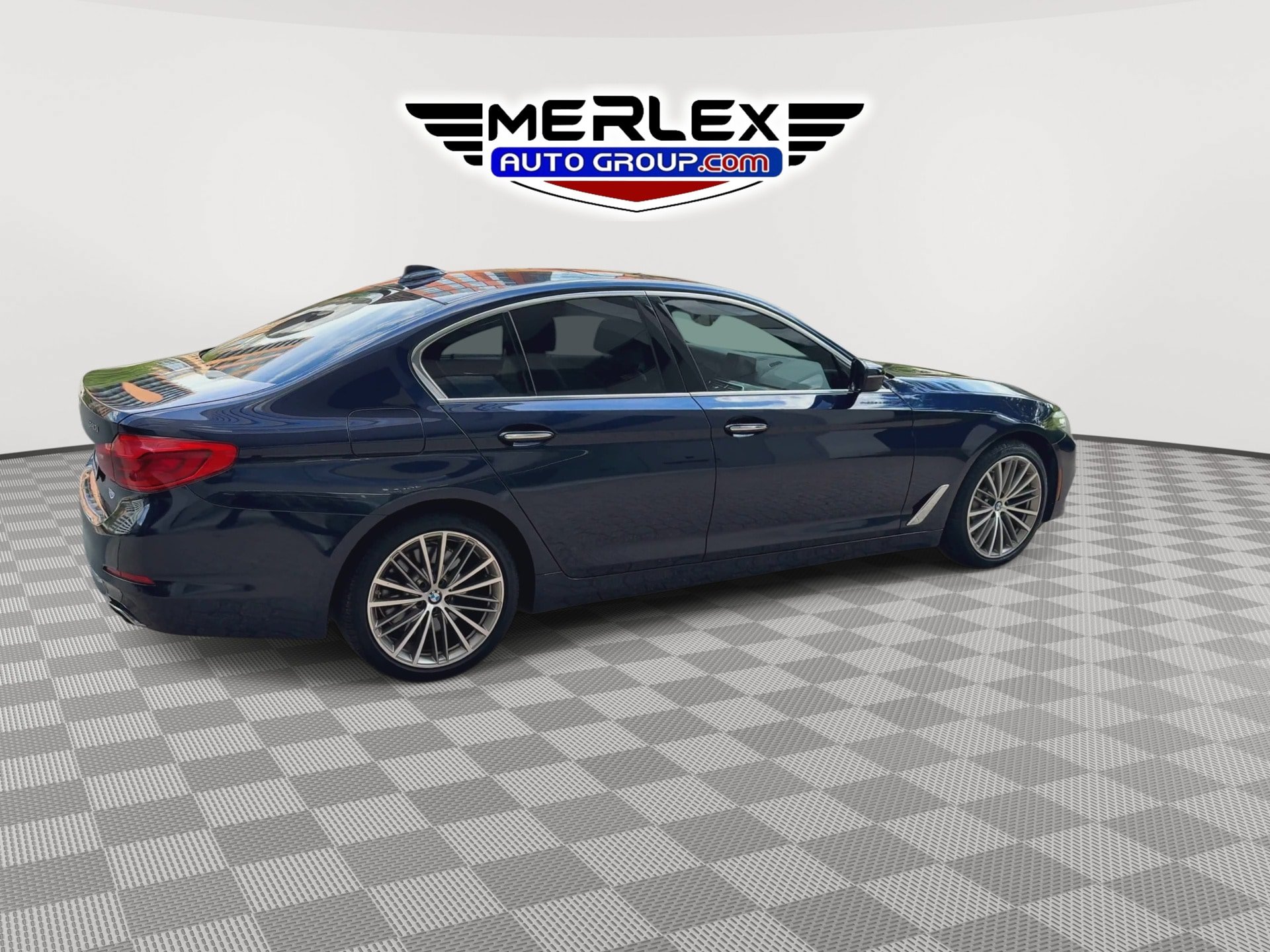 Used 2018 BMW 540i RWD image 8