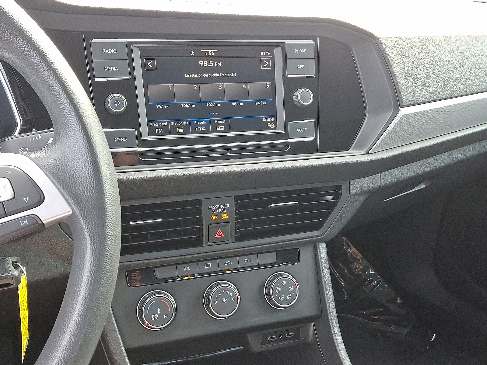 Used 2021 Volkswagen Jetta S w/ Driver Assistance Package image 19