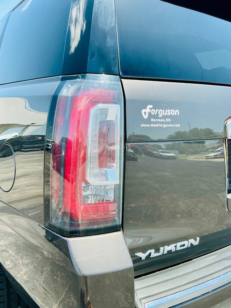 Used 2019 GMC Yukon Denali w/ Denali Ultimate Package AWD/4WD image 12