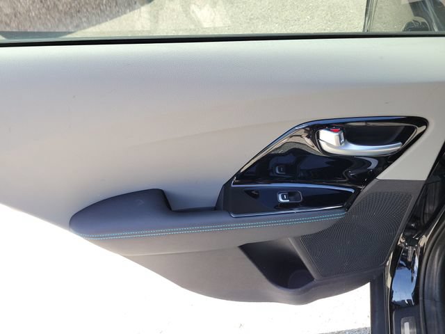 Used 2019 Kia Niro Touring FWD image 10