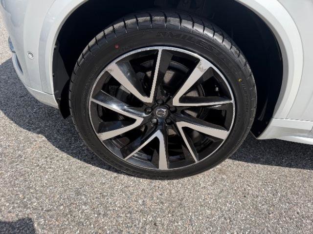 Used 2019 Volvo XC90 T6 Momentum w/ Advanced Package AWD/4WD image 13