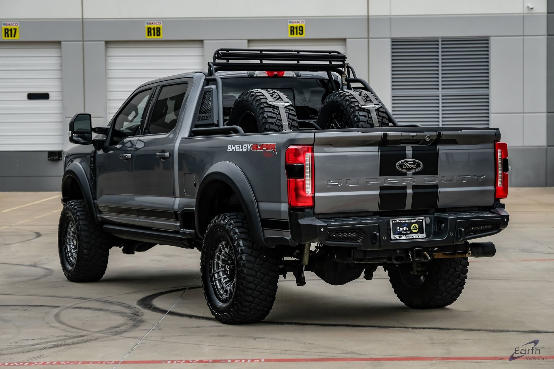 Used 2023 Ford F250 Lariat w/ Lariat Ultimate Package AWD/4WD image 11