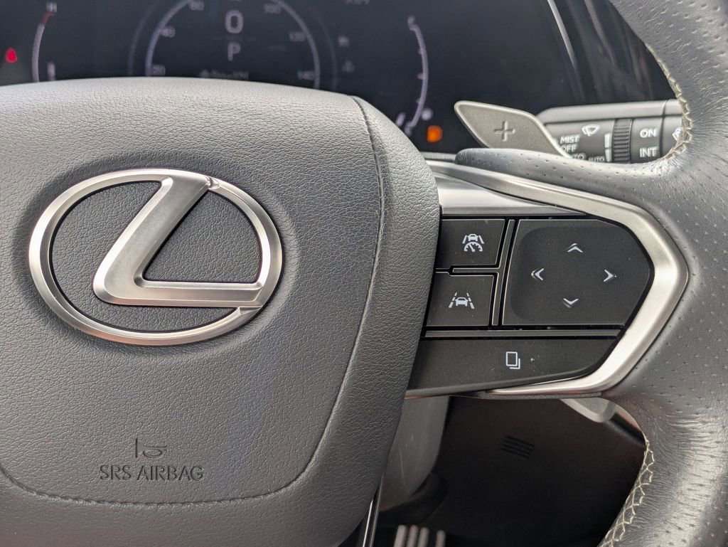 Used 2023 Lexus RX 350 F Sport w/ Cold Area Package AWD/4WD image 15