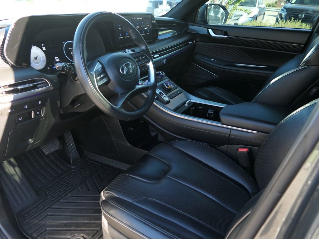 Used 2024 Hyundai Palisade Calligraphy image 11