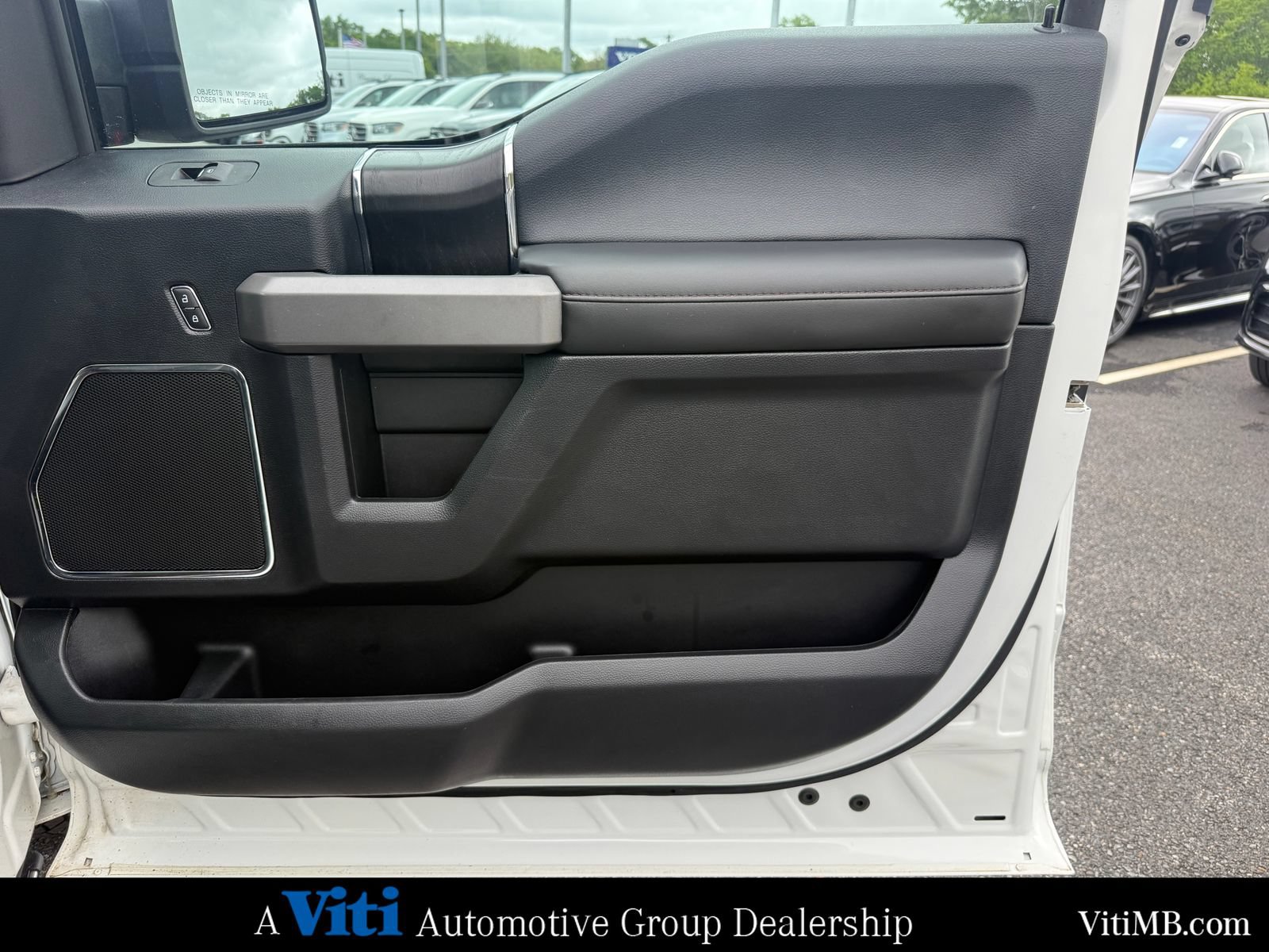 Used 2020 Ford F150 Platinum w/ Equipment Group 701A Luxury AWD/4WD image 28