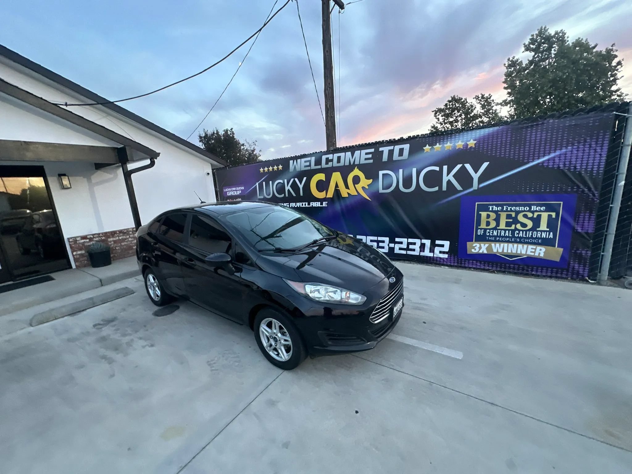 Used 2018 Ford Fiesta SE FWD image 4