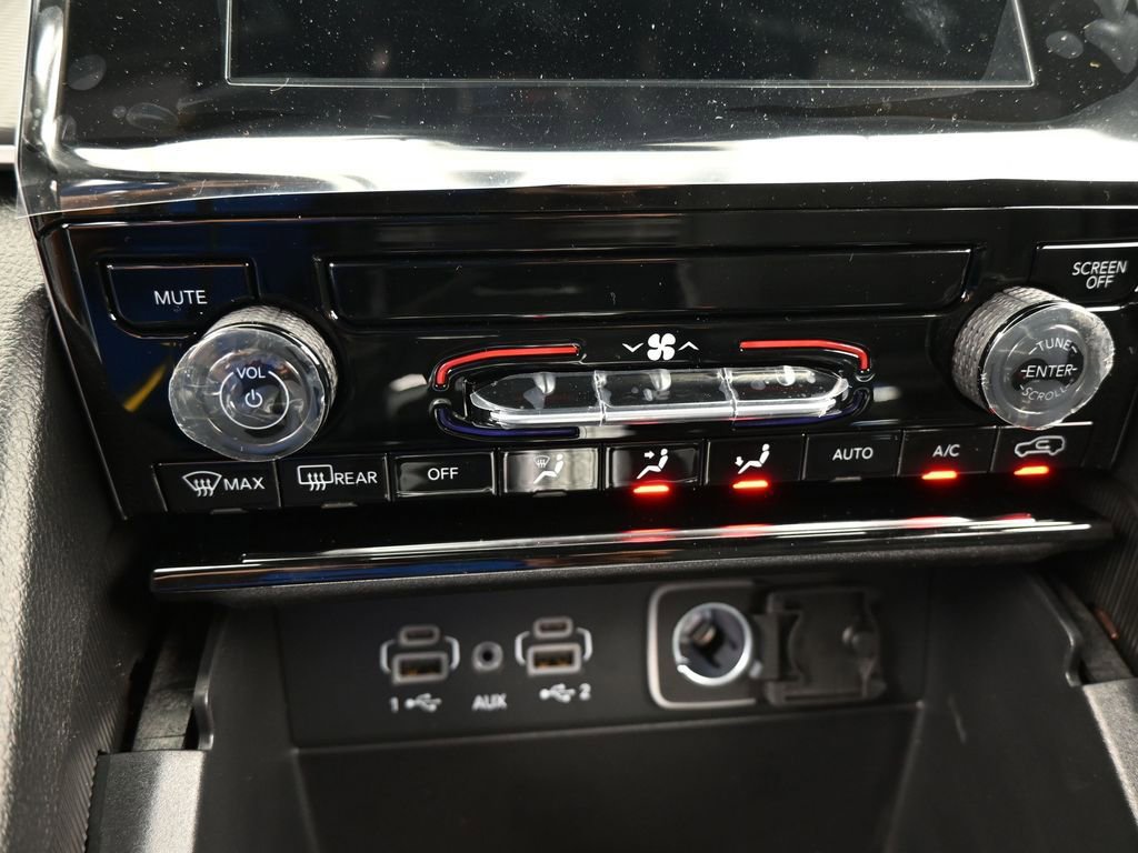 New 2026 Jeep Grand Cherokee L Laredo image 19