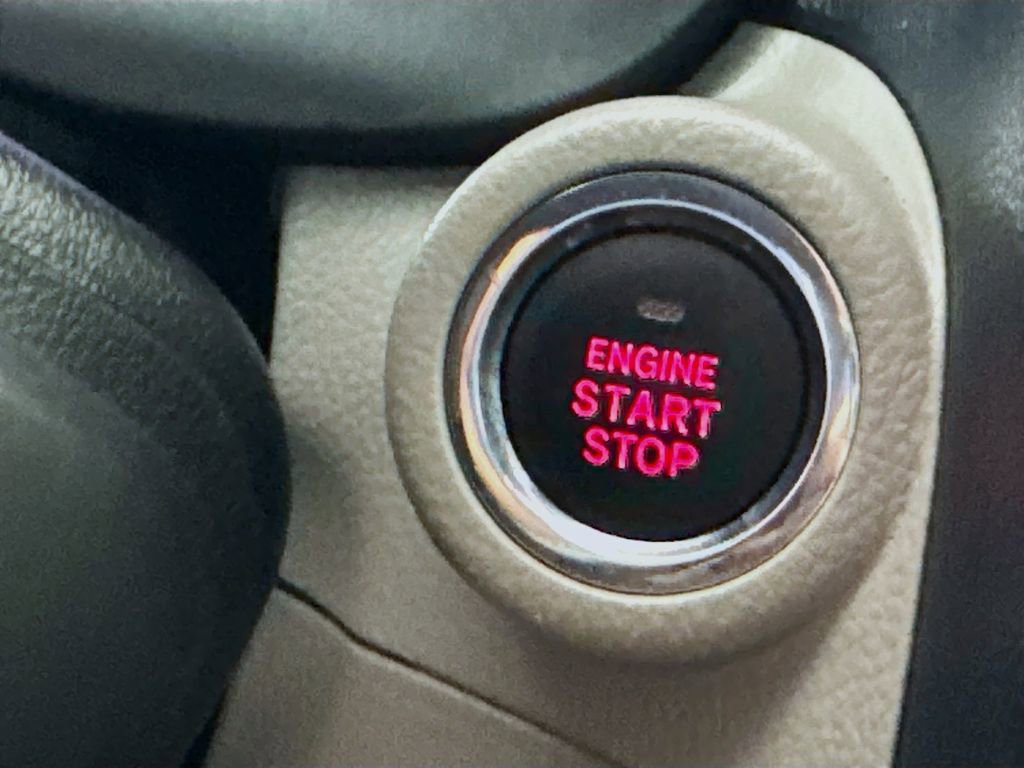 Used 2016 Subaru Forester 2.5i Touring w/ Eyesight & Navigation System image 19