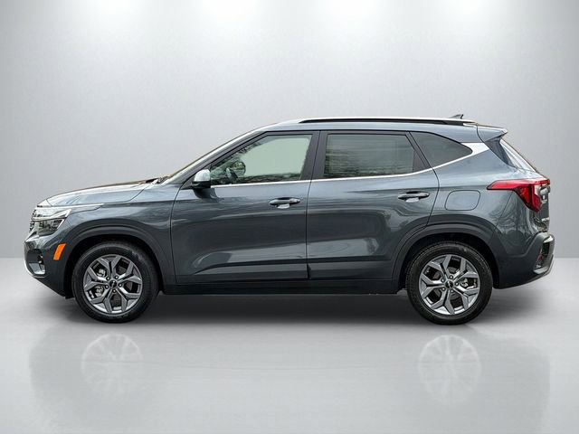 Certified 2024 Kia Seltos S image 4
