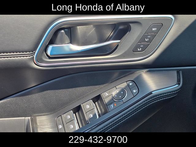 Used 2026 Nissan Rogue Platinum w/ Platinum Premium Package AWD/4WD image 20