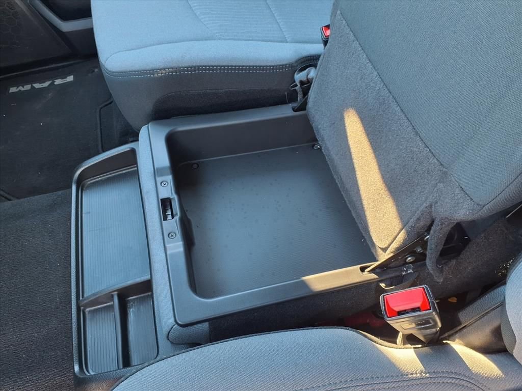 Used 2024 RAM 2500 Big Horn w/ Bed Utility Group image 20