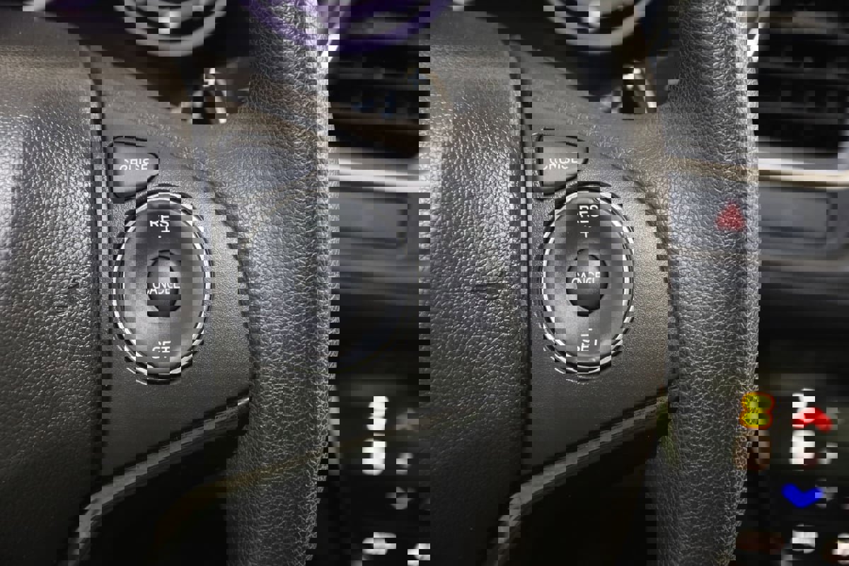 Used 2018 Honda HR-V EX image 31