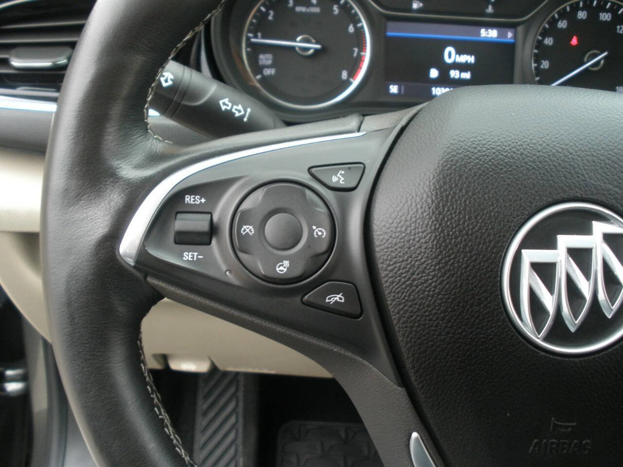 Used 2019 Buick Regal Essence w/ Driver Confidence Package I image 40