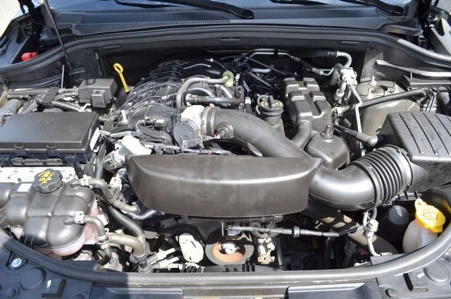Used 2023 Dodge Durango GT w/ Blacktop Package AWD/4WD image 36
