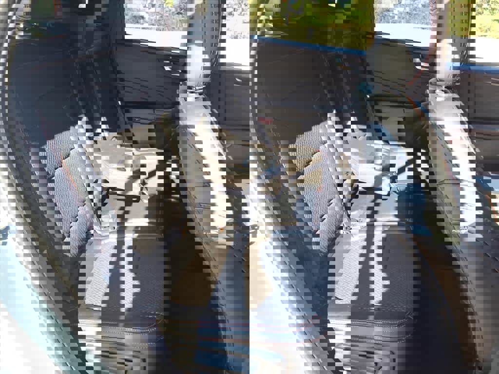 Used 2023 Ford Escape ST-Line image 10