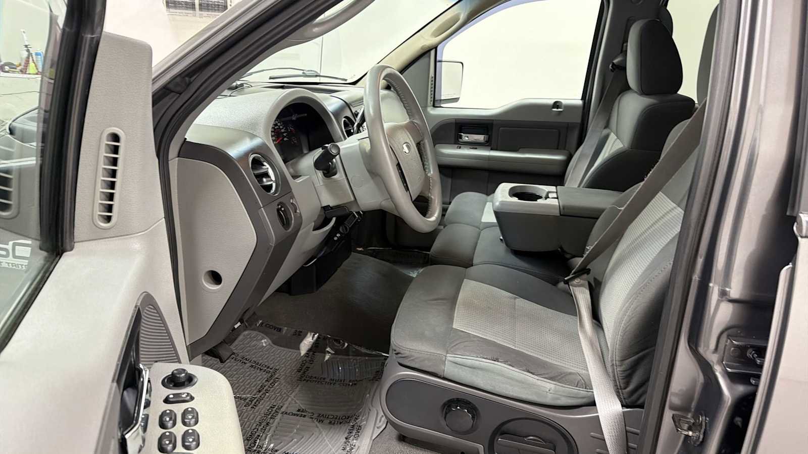 Used 2007 Ford F150 XLT image 13