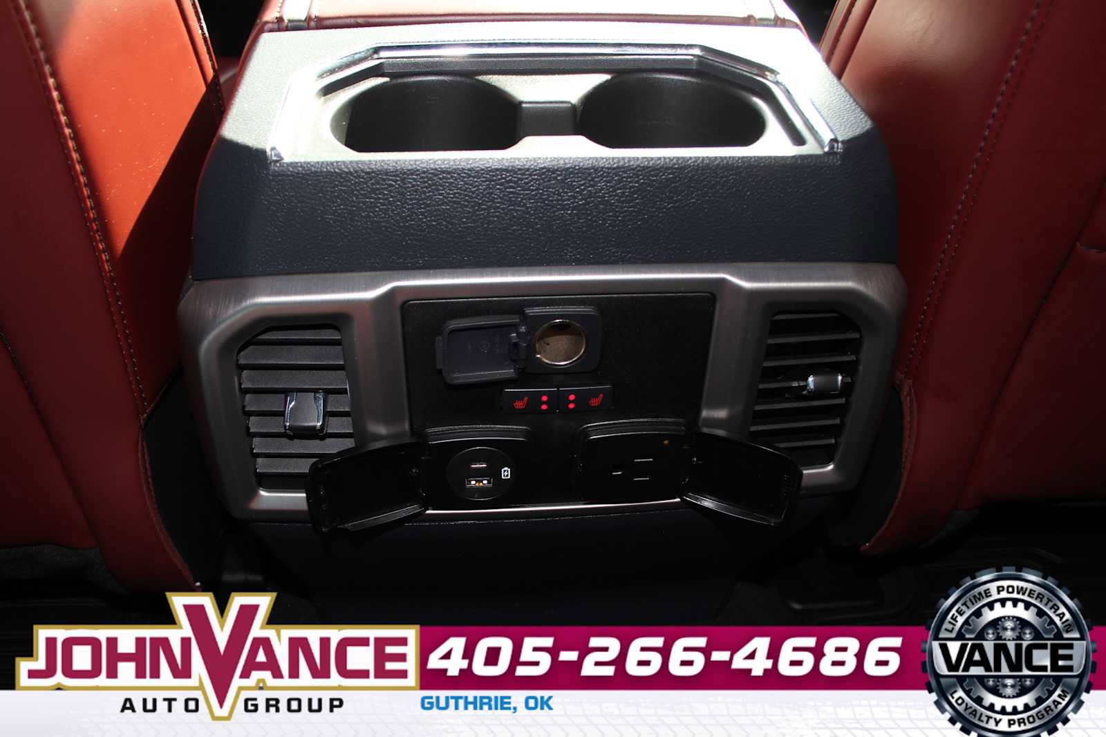 Used 2022 Ford F350 Platinum image 28