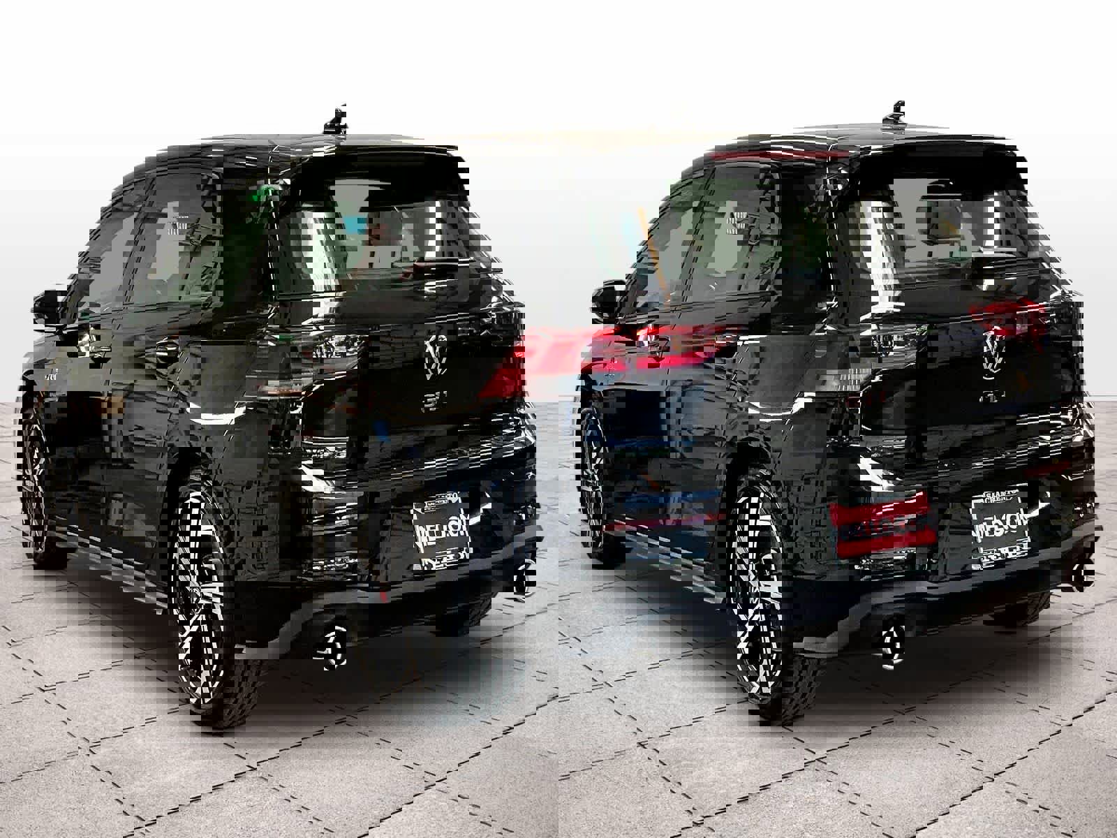 New 2025 Volkswagen GTI SE image 3