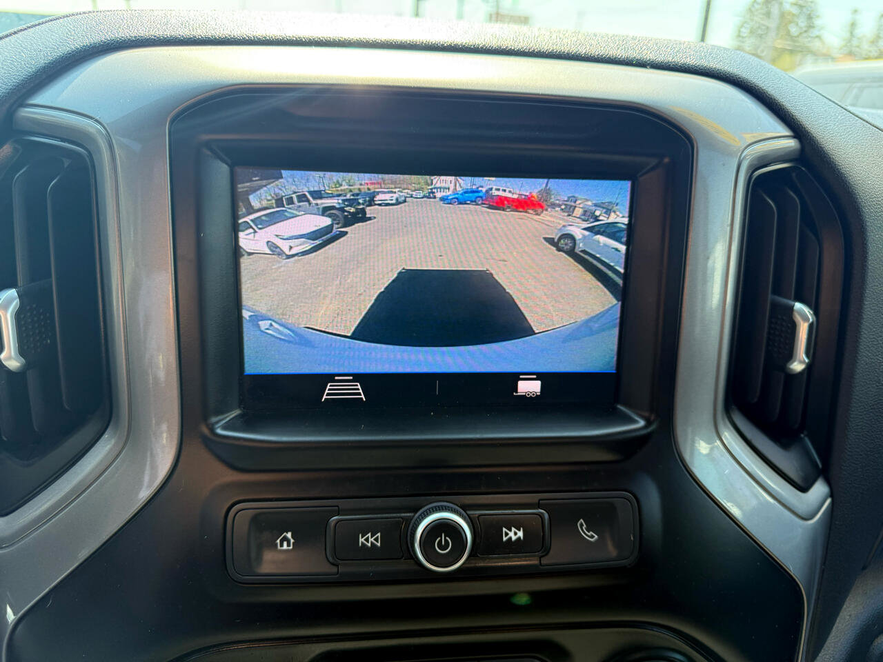 Used 2019 Chevrolet Silverado 1500 Custom Trail Boss image 30