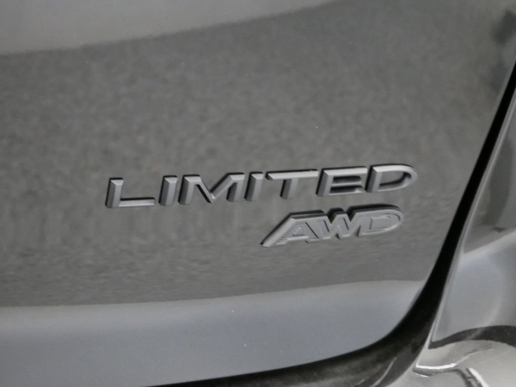 New 2026 Chrysler Pacifica Limited w/ S Appearance Package image 52