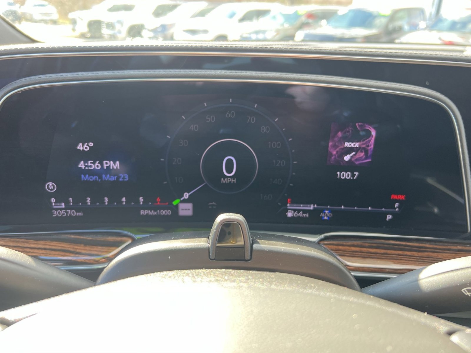 Used 2022 Cadillac Escalade Premium Luxury image 17