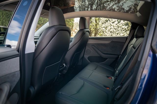 Used 2026 Tesla Model Y Long Range image 39