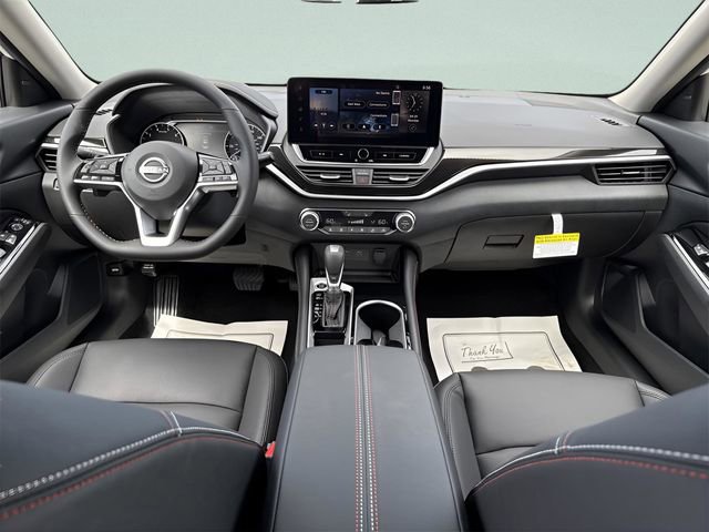 New 2025 Nissan Altima 2.5 SR w/ SR Premium Package image 13