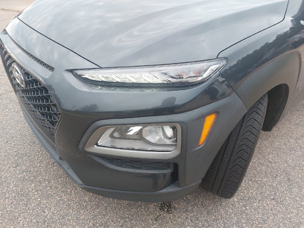 Used 2020 Hyundai Kona SEL FWD image 25