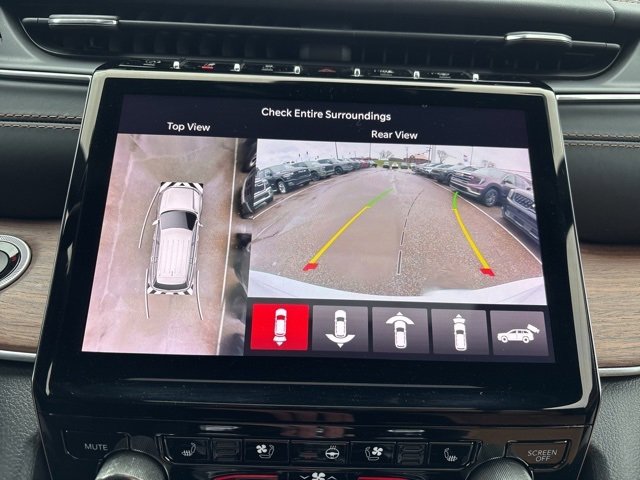 Used 2022 Jeep Grand Cherokee Summit w/ Adv Protech Group IV image 17