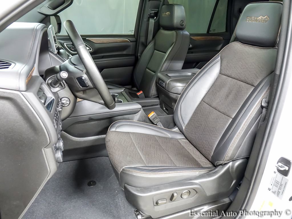 Used 2024 Chevrolet Tahoe High Country w/ Premium Package AWD/4WD image 9