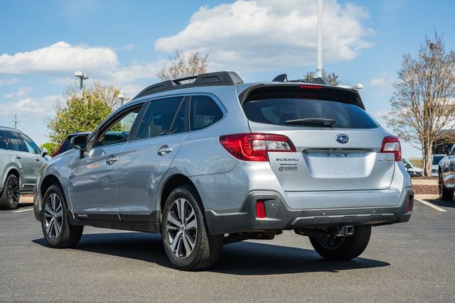 Used 2019 Subaru Outback 2.5i Limited AWD/4WD image 5