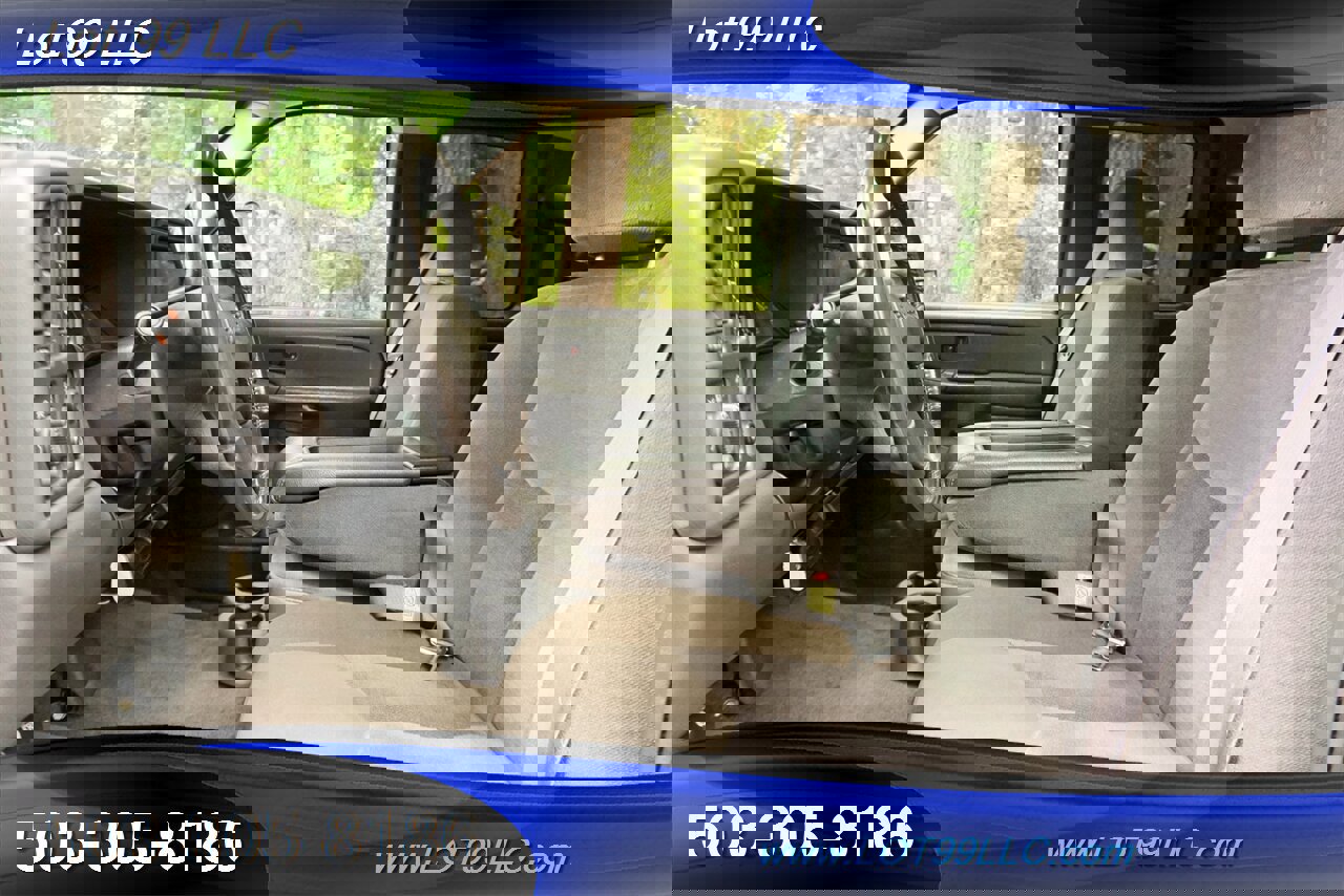 Used 2004 GMC Sierra 2500 SLE w/ Heavy-Duty Power Package image 2