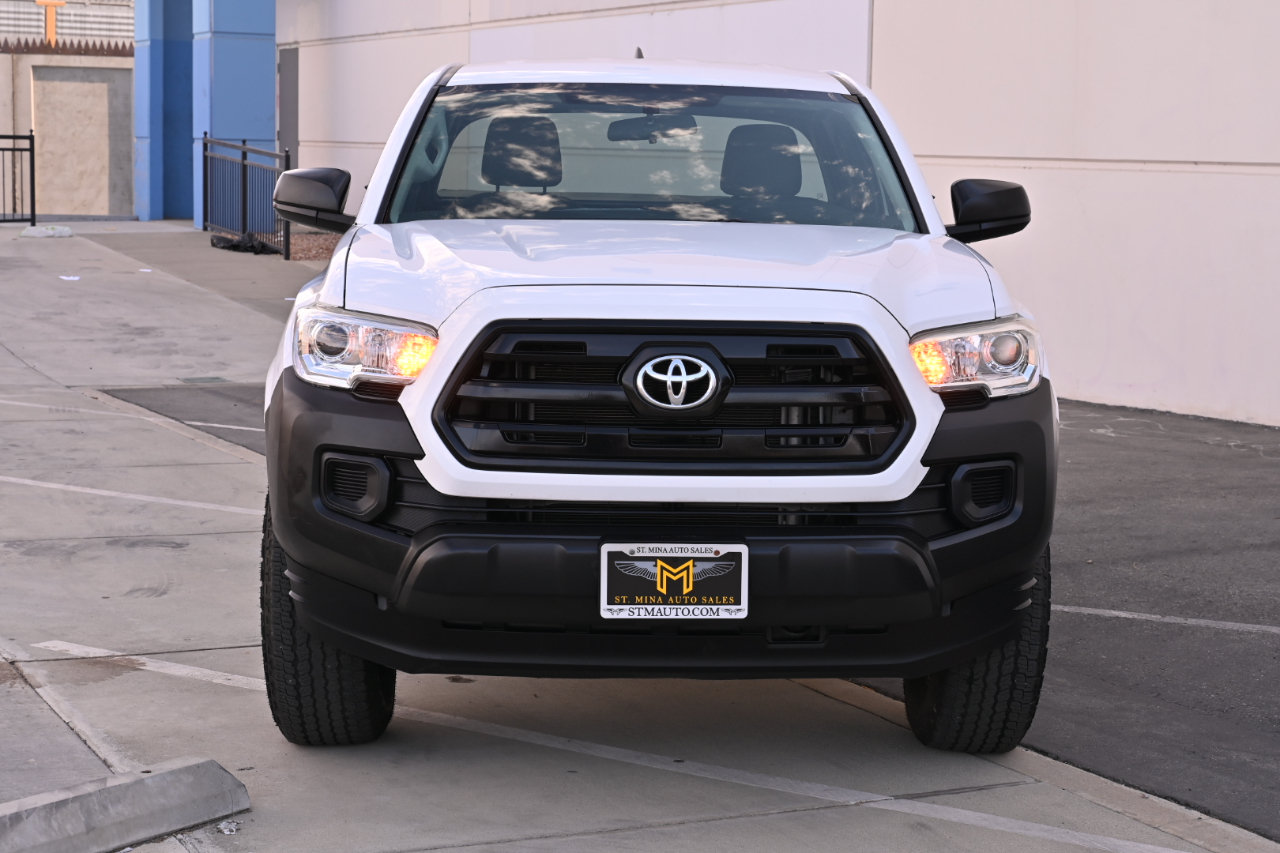 Used 2017 Toyota Tacoma SR AWD/4WD image 10