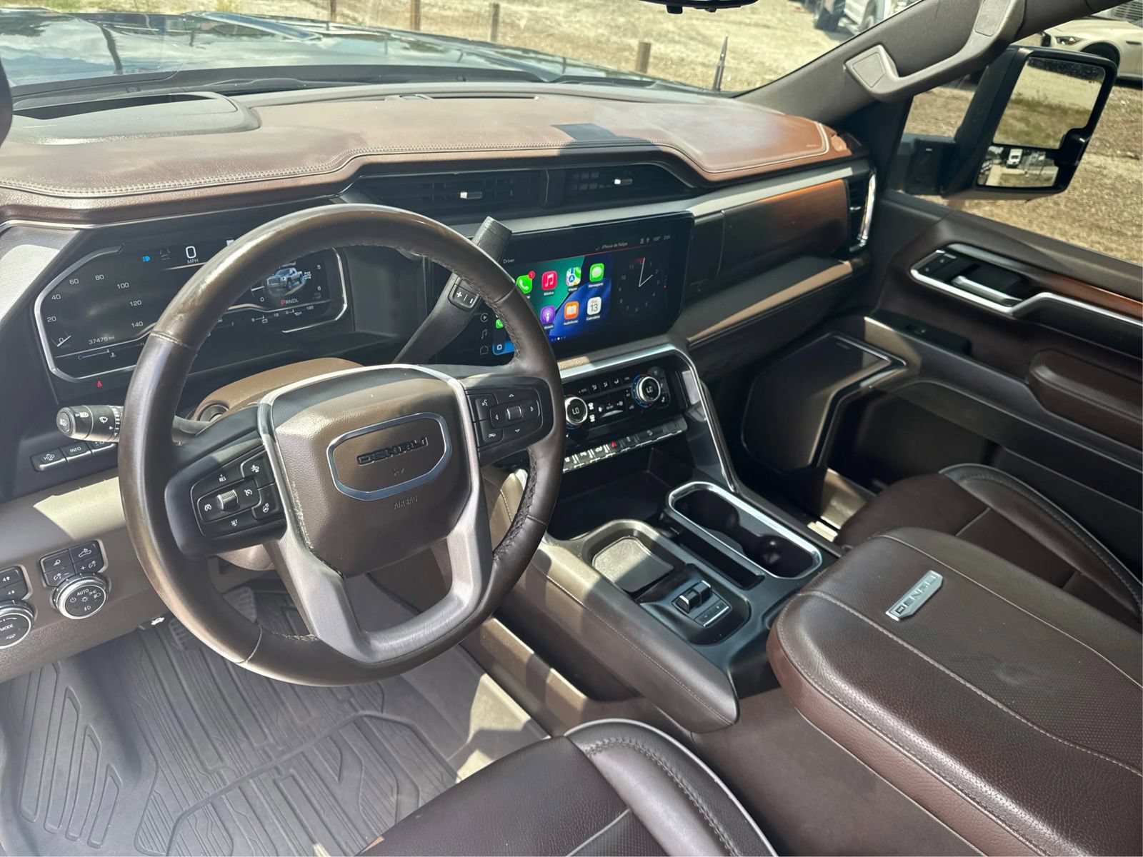 Used 2025 GMC Sierra 2500 Denali w/ Denali Reserve Package AWD/4WD image 28