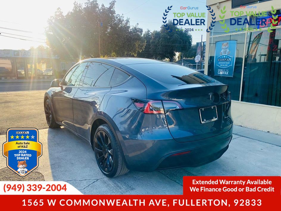 Used 2021 Tesla Model Y Long Range image 13