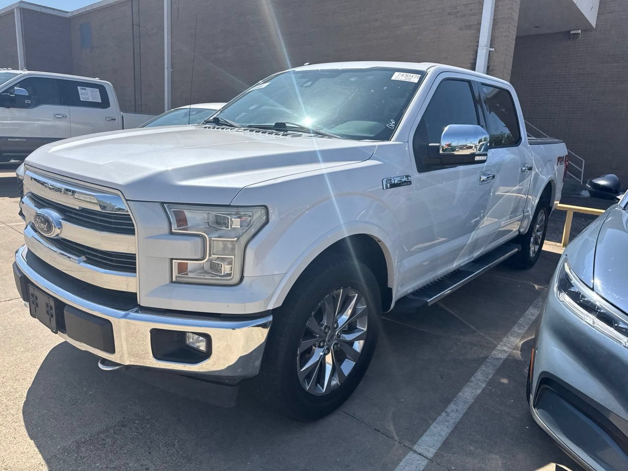 Used 2017 Ford F150 Lariat w/ Equipment Group 502A Luxury AWD/4WD video 1