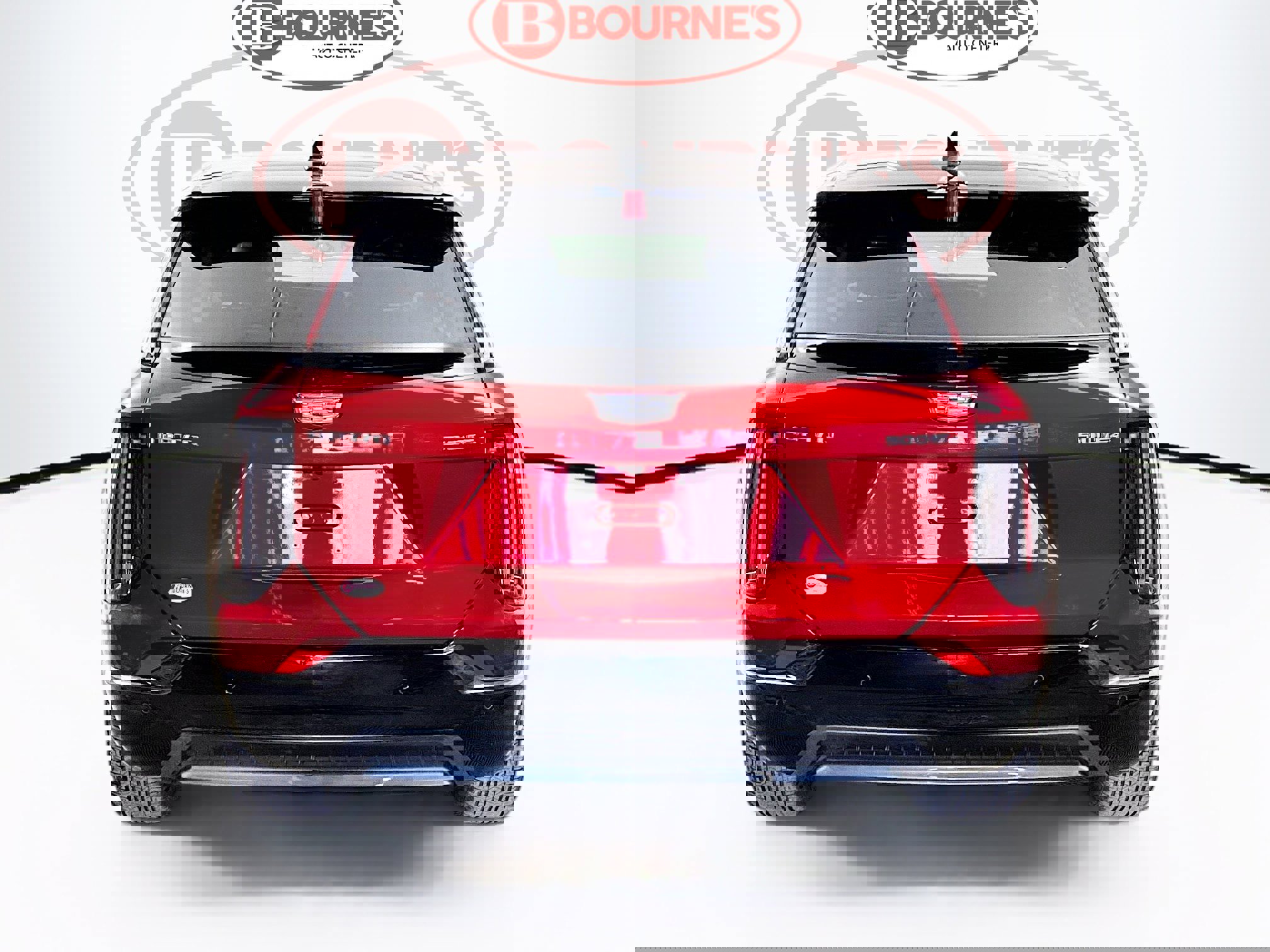 Used 2025 Cadillac Optiq Sport 2 image 11