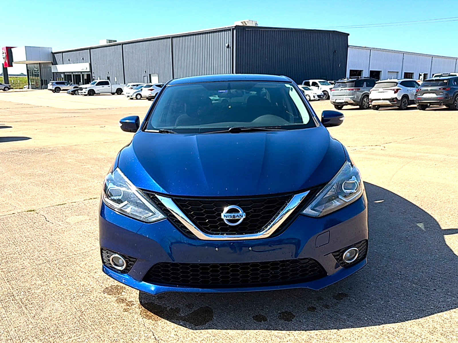 Used 2017 Nissan Sentra SR FWD image 3