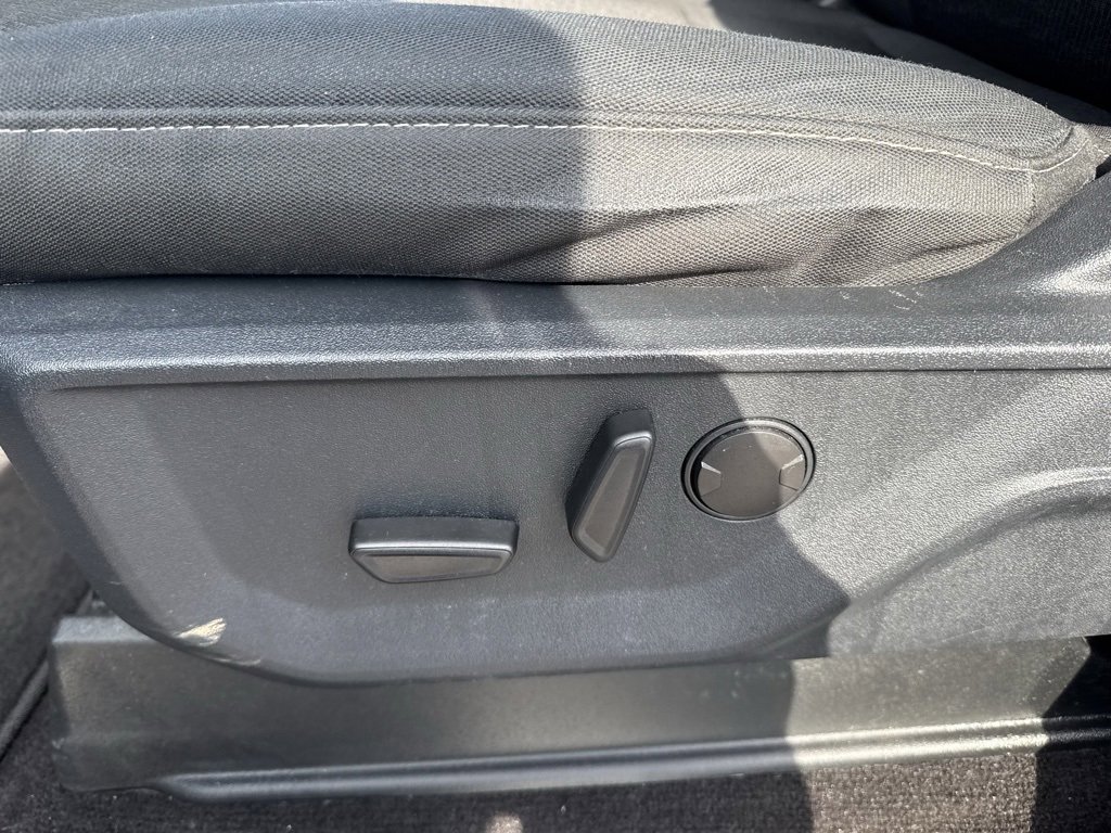 Used 2022 Ford F150 XLT w/ Equipment Group 302A High image 17