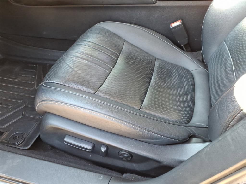 Used 2019 Honda Accord EX-L image 16
