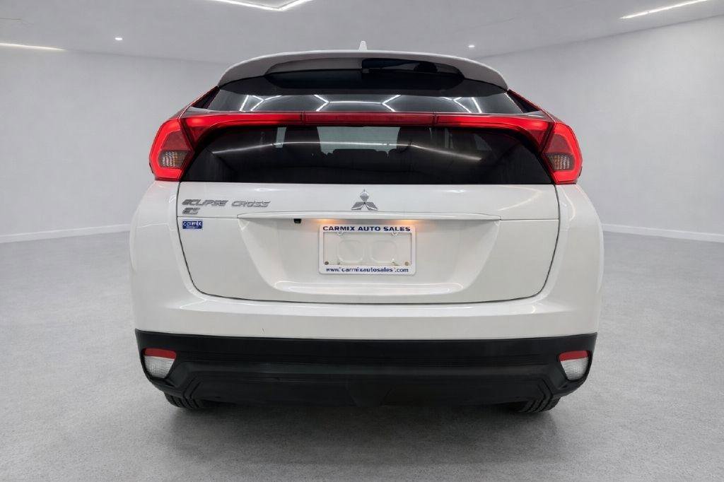 Used 2020 Mitsubishi Eclipse Cross ES image 4