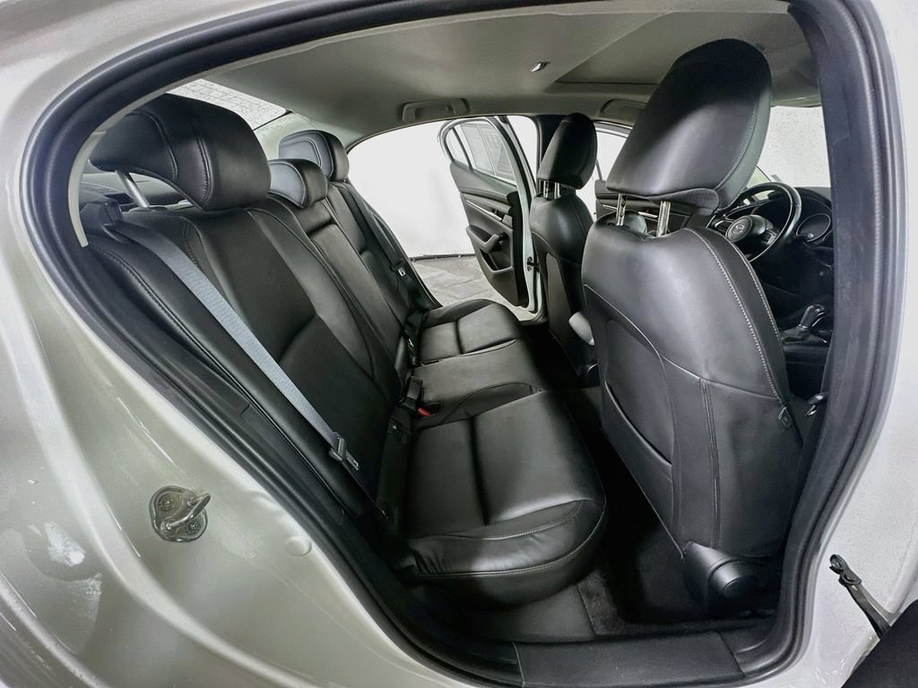 Used 2025 MAZDA MAZDA3 s FWD image 12