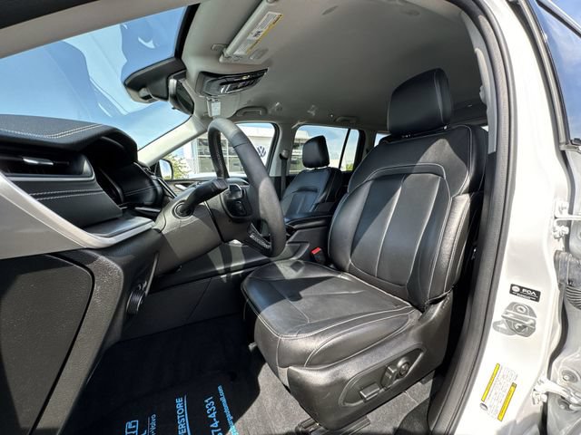 Used 2023 Jeep Grand Cherokee Limited AWD/4WD image 19