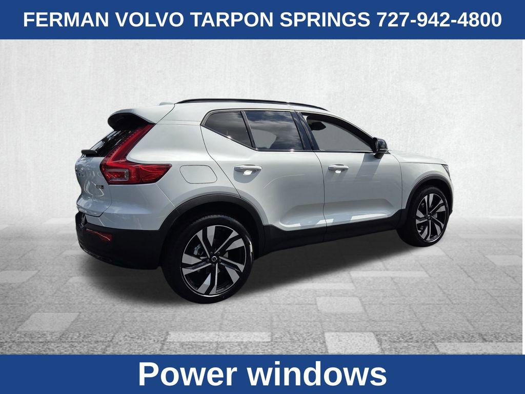 New 2026 Volvo XC40 B5 Ultra w/ Protection Package Premier AWD/4WD image 11