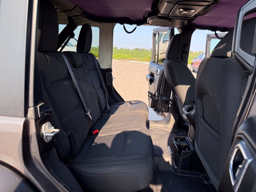 Used 2021 Jeep Wrangler Unlimited Sport AWD/4WD image 20