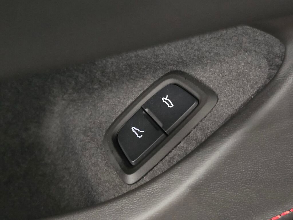 Used 2024 Chevrolet Corvette Stingray image 22