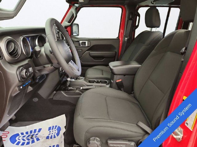 Used 2023 Jeep Wrangler Unlimited w/ Cold Weather Group AWD/4WD image 12