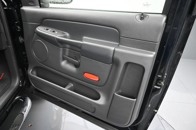 Used 2005 Dodge Ram 1500 Truck SLT w/ Sport Appearance Group AWD/4WD image 6